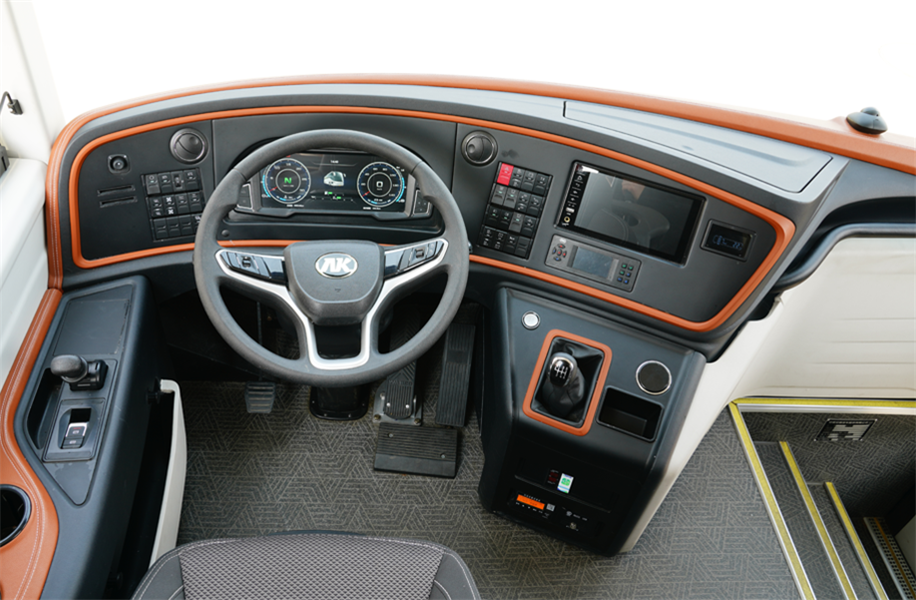 旅游客車儀表臺