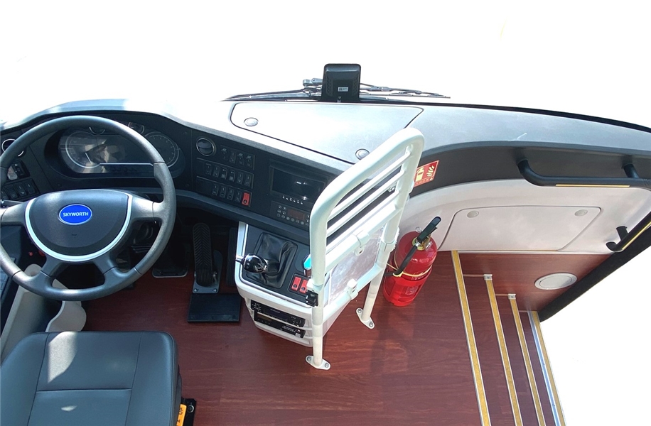 旅游客車儀表臺