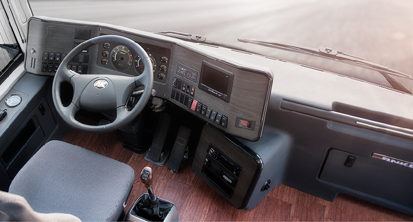 旅游客車(chē)儀表臺(tái)