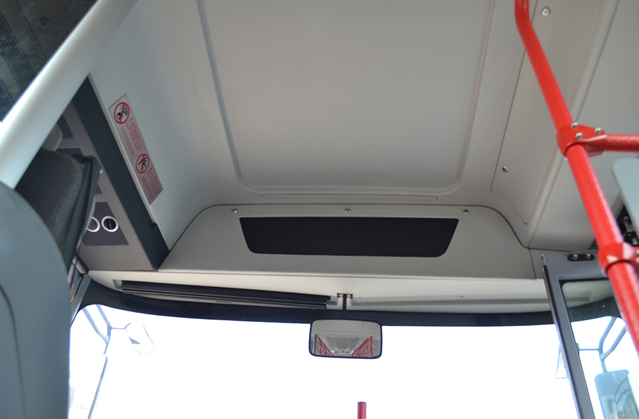 公交車頂內飾